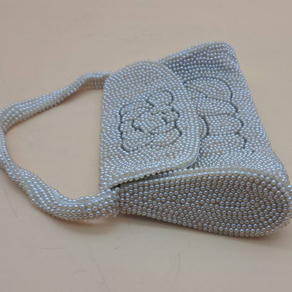 Vintage Beaded Make Up Bag With Original Mirror image 1      Vintage Beaded - Picture 5 of 10